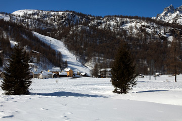 Fototapeta na wymiar Devero Park ( Verbano-Cusio-Ossola ), Italy - January 15, 2017: Alpe Devero Park landscape, Ossola Valley, VCO, Piedmont, Italy