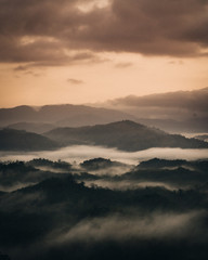 Obraz premium sunset in mountains