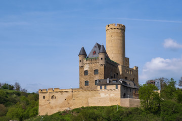 Obraz premium Die Burg in Burgschwalbach/Deutschland im Taunus