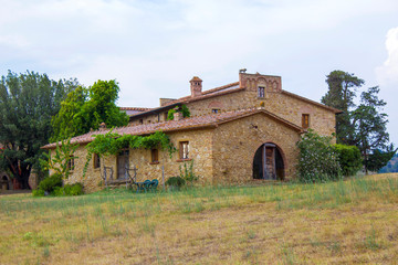Fototapeta na wymiar typical tuscan stone house