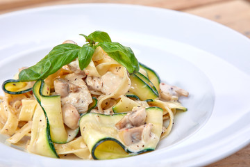 pasta with zucchini and mushrooms