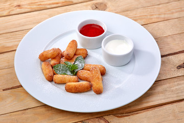 cream cheese sticks with sauce