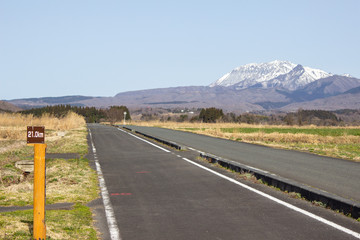 冬の蒜山の自転車道