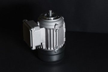 Worm motor, electric motors and equipment for bottling lines, industrial equipment for factories...