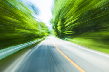 車窓より流れる景色