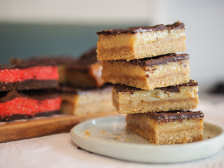 Dessert Caramel Slice