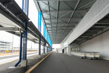 閑散とした中部国際空港・第二ターミナル・バス乗降場・2020年3月