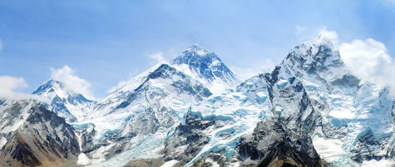 Crédence de cuisine en verre imprimé Lhotse Mont Everest avec un ciel magnifique et le glacier du Khumbu