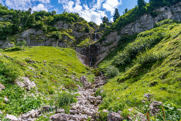 Fototapeta na wymiar Hiking and climbing in the beautiful Tannheim valley