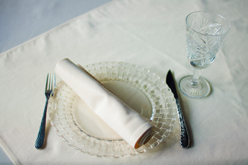 Serving table plate and glasses