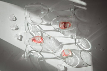 glasses of wine and ice