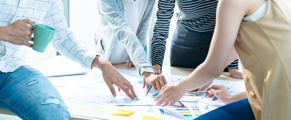 close up of creative asian business people brain storm meeting Strategy,Planning  analysis and young business team discussing and presentation  roadmap new business development in modern office