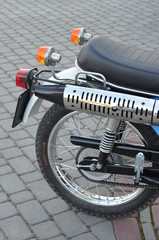 motocykl, silnik, koła, bicykle, metal, auta, łańcuch, auta, stal, motocykl, bieg, cykl, motocycle, część, przewozy, mechaniczne, tires, technologia, bliska, machina, hamulec, moc, stary, przewóz, mot © Szymon