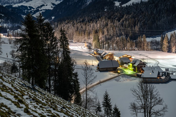 Bumbach Dorf in der Nacht. Emmental in der Schweiz.