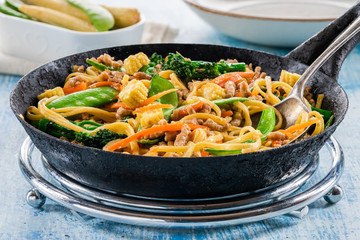 Pork noodle stir-fry with vegetables