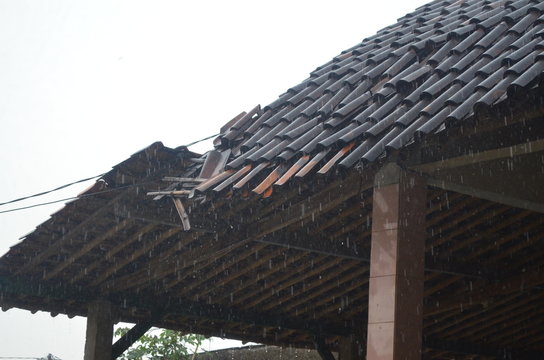 Rain On The Roof Of The Mosque, Karawang 22 March 2020