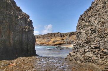 Ocean between the boulders
