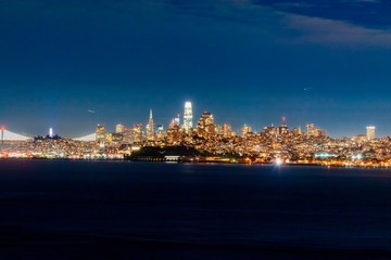 Fototapeta premium night on the Golden Gate in California