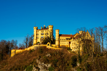 Fototapeta na wymiar Das Schloss Hohenschwangau wurde auch von König Ludwig erbaut