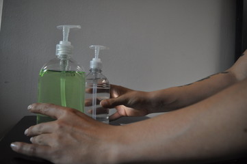 jabon, antibacterial, dispensador, higiene, virus, covid19, covid 19, medidas preventivas, lavado de manos, desinfecci&oacute;n de manos, limpieza, pandemia