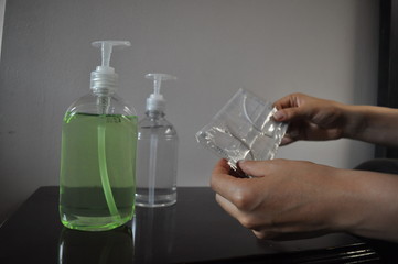 jabon, antibacterial, dispensador, higiene, virus, covid19, covid 19, medidas preventivas, lavado...