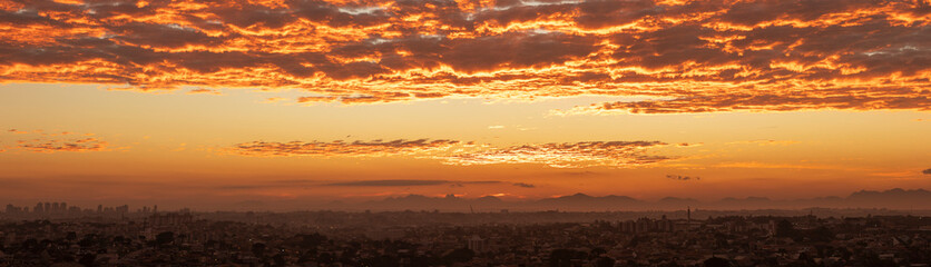 Sunrise at Curitiba, mountain vibes