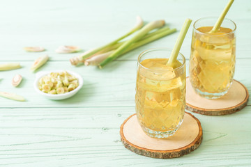 iced lemon grass juice