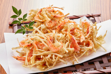 新ごぼうと桜えびのかき揚げ