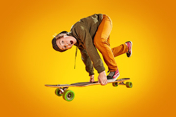tricks on a skateboard