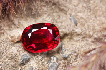 Red Gem Art and Decoration Gemstone RED RUBY