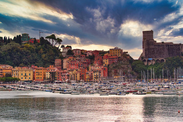 Fototapeta na wymiar Panorama of Lerici Liguria Italy