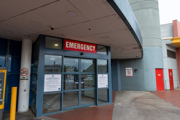 prince of wales hospital adult emergency entrance door syney australia , march 23 , 2020