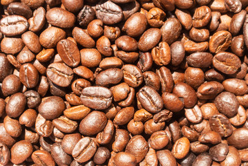 Roasted coffee beans to burn