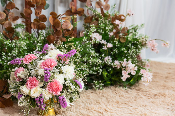 Fototapeta na wymiar Details of wedding ceremony, flowers and petals for decoration.