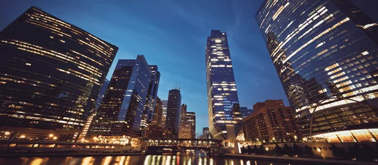 Fotobehang panoramic view of Chicago skyline by night © Frédéric Prochasson