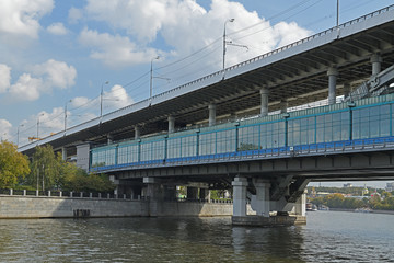 Luzhniki Metro Bridge (1958), also known as Metromost, concrete double-decked (two-level) arch bridge carrying road and Moscow Metro line across Moskva River in Moscow, Russia
