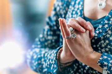 Mahamayuri Mudra for Self-Healing, Opening of Crown Chakra or Sahasrara Chakra and Increasing Awareness