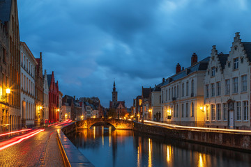 Fototapeta premium Bruges canal with Belfort tower at night, Belgium