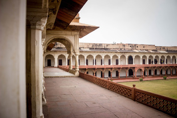 Fototapeta premium courtyard of the palace in india