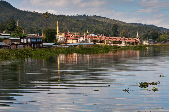 TarKhaung Mwaytaw Pagoda, Inn Tan, Myanmar