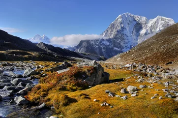 Fotobehang Himalaya Himalayas mountains hiking trail