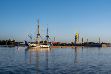 Fototapeta premium ship in harbor