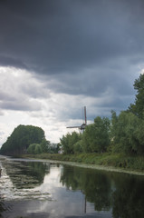 Fototapeta na wymiar moulin de Belgique à Damme