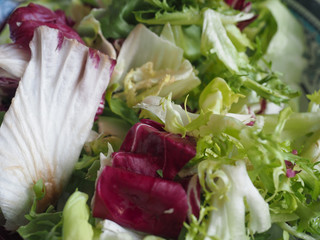 mixed leaf salad