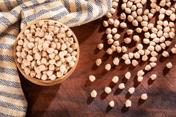 Cicer arietinum - Organic Dried Raw Chickpeas