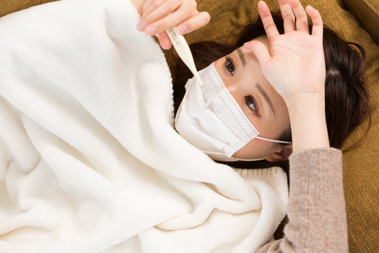 「発熱」の写真素材 | 794,830件の無料イラスト画像 | Adobe Stock