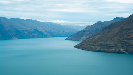 Obraz premium Lake and mountains at Ben Lomond Scenic Reserve in Queenstown New Zealand