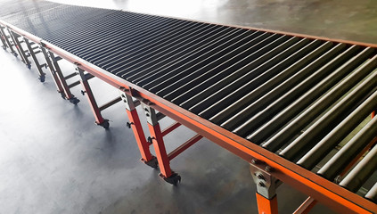 steel rollers conveyor at distribution warehouse