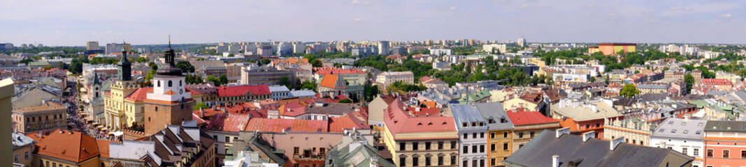 Fototapeta na wymiar Lublin, Poland - Panoramic view of historic old town quarter with Cracow Gate tower - Brama Krakowska - and City Hall buildings