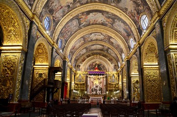 Fototapeta na wymiar Interior of the St. John's Co-Cathedral, Valletta, Malta